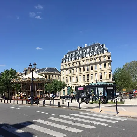 Apartment Triplex Bordeaux *